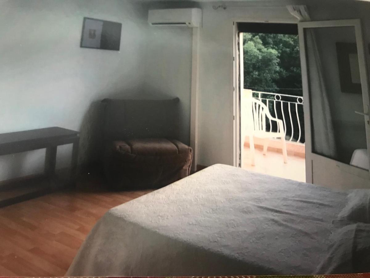 Le Paradis Bed & Breakfast Zicavo Екстериор снимка